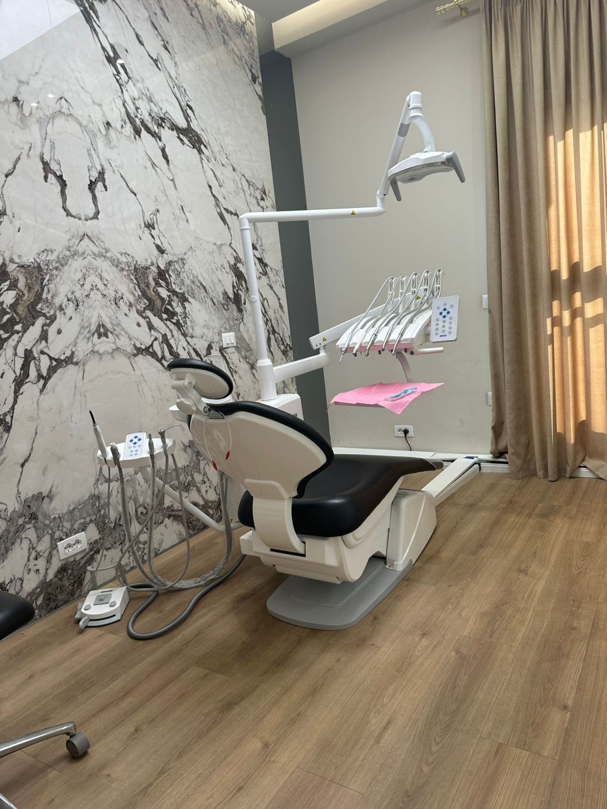 Moderne Behandlungsräume unserer zertifizierten Partnerklinik in Europa